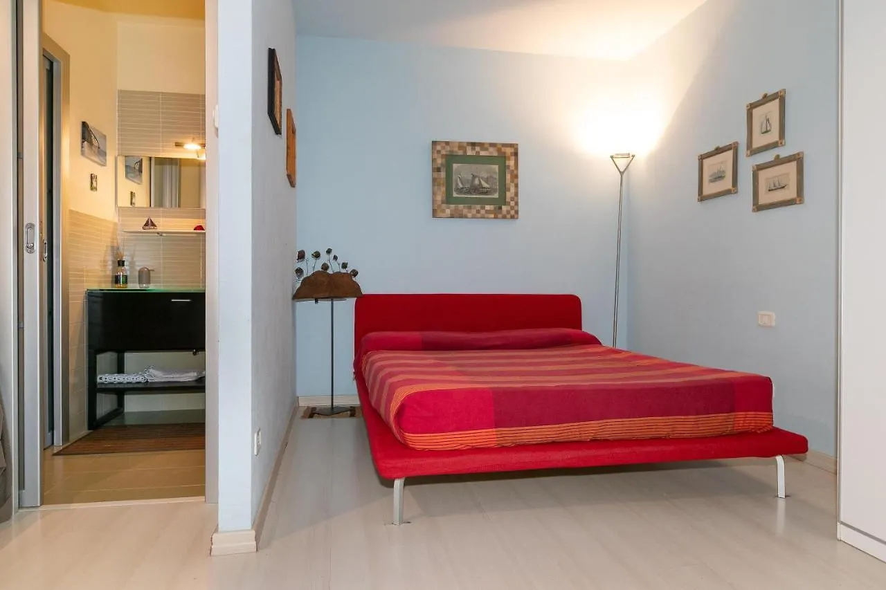 פיומבינו Residence Valle Fiorita דירה