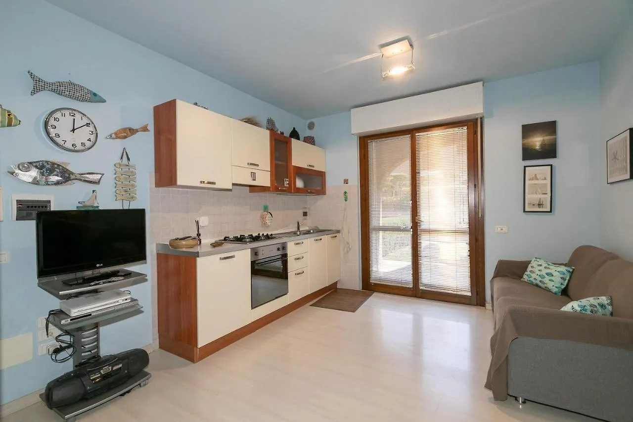 Residence Valle Fiorita Piombino Apartment