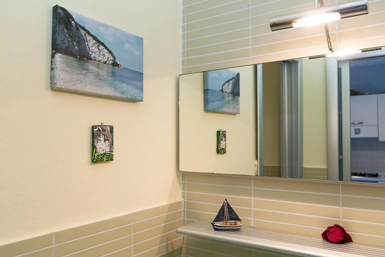 Residence Valle Fiorita Piombino Apartment